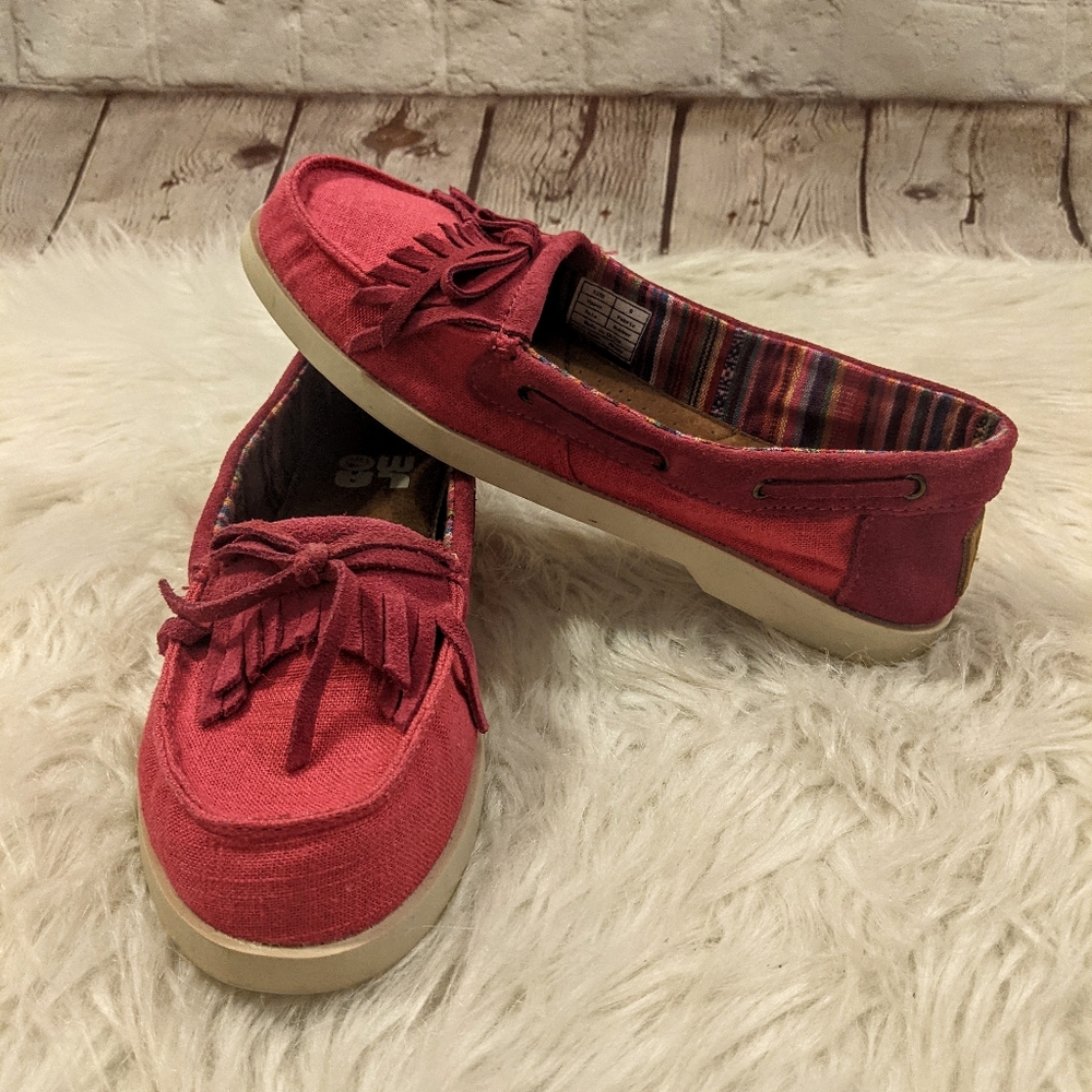 LAMO Pink Loafer Moccasin Gypsy Size 8